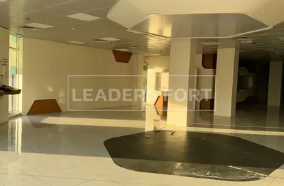 Shop - Studio - 4 Bathrooms for rent in Ras Al Khor Industrial 2 - Ras Al Khor Industrial - Ras Al Khor - Dubai