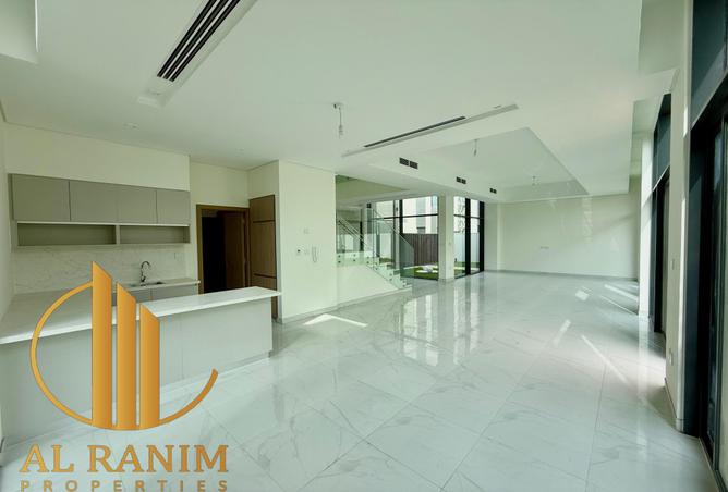 15930253 - صورة العقار 2