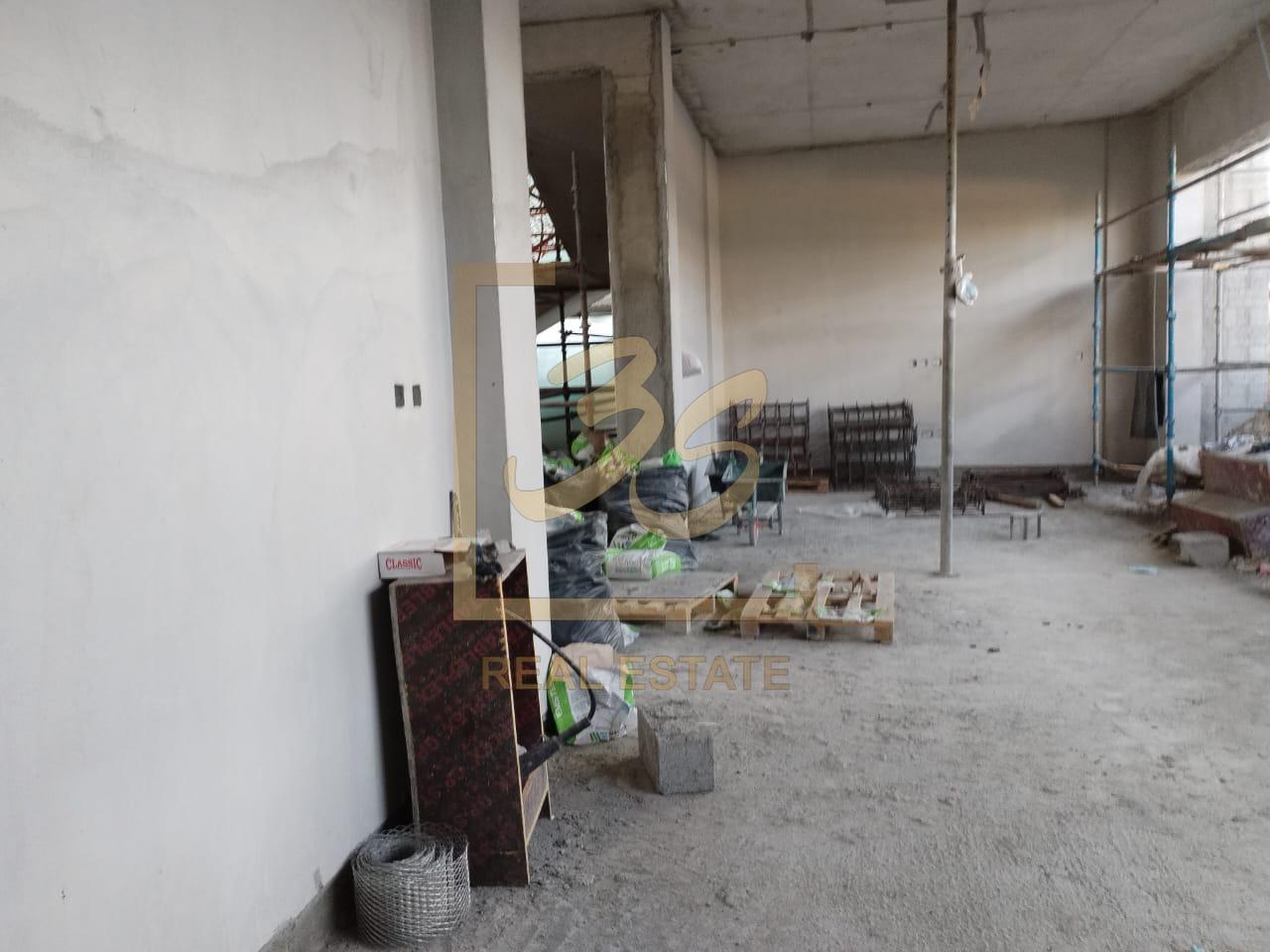 Huge Plot | Private Pool and Lift | Handover Soon by 229540 