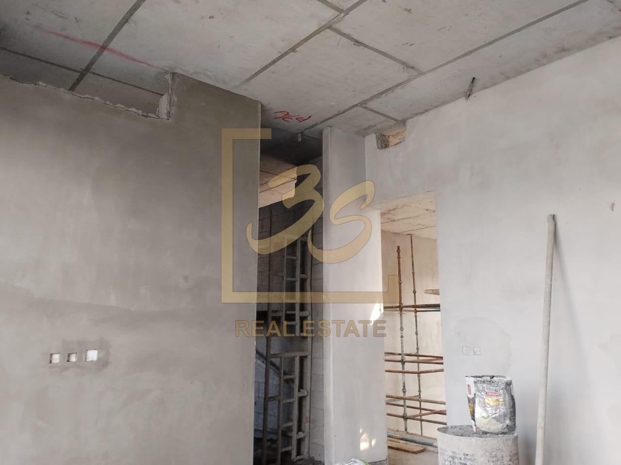 Huge Plot | Private Pool and Lift | Handover Soon by 229540 