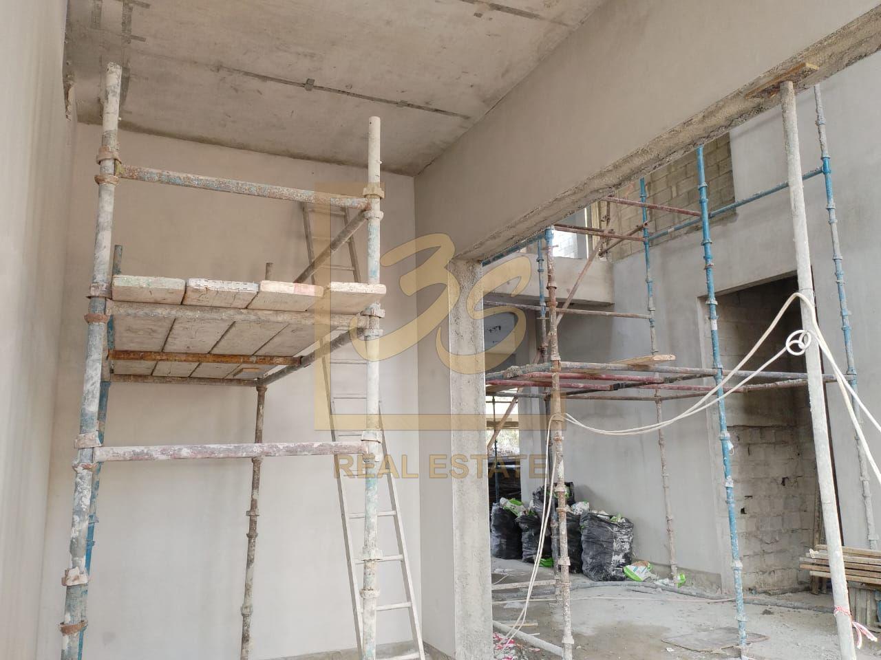 Huge Plot | Private Pool and Lift | Handover Soon by 229540 