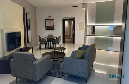 شقة - غرفة نوم - 2 حمامات للايجار في فندق أسكوت بارك - شارع الشيخ زايد - دبي