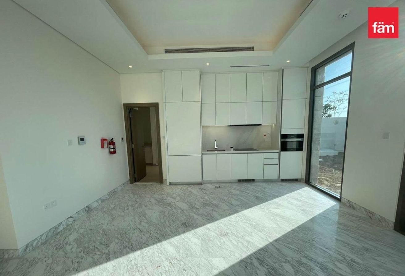 Prime Location | Brand New Villa | Private Pool photo 10