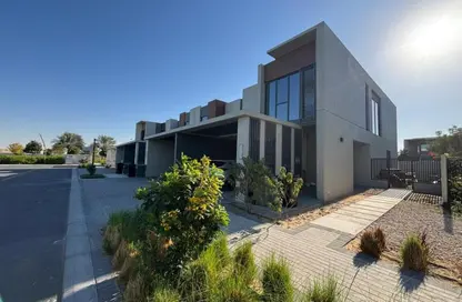 Townhouse - 3 Bedrooms - 4 Bathrooms for rent in Cherrywoods - Dubai Land - Dubai