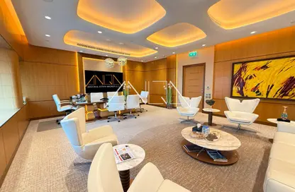 مكتب - 2 غرف نوم - 3 حمامات للايجار في خليج آيريس - الخليج التجاري - دبي