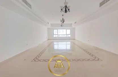 Apartment - 3 Bedrooms - 3 Bathrooms for rent in Al Taawun Street - Al Taawun - Sharjah