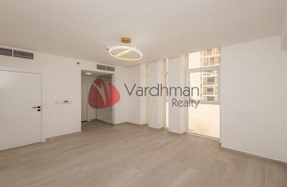 Apartment - 1 Bedroom - 2 Bathrooms for rent in Valoura Residence - Nad Al Sheba 1 - Nad Al Sheba - Dubai
