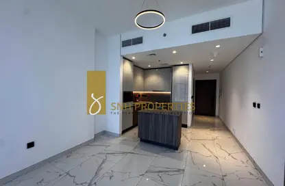Apartment - 1 Bedroom - 2 Bathrooms for rent in Royal Regency - Business Bay - Dubai