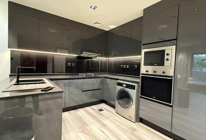 75401275 - Property Image 2