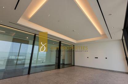 Apartment - 4 Bedrooms - 5 Bathrooms for rent in The S Tower - Dubai Internet City - Dubai