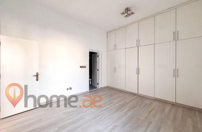 Villa - 4 Bedrooms - 6 Bathrooms for rent in Umm Suqeim 2 - Umm Suqeim - Dubai