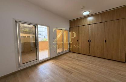 Villa - 4 Bedrooms - 6 Bathrooms for rent in Mulberry Park - District 15 - Jumeirah Village Circle - Dubai Villa - 4 Bedrooms - 6 Bathrooms for rent in Mulberry Park - District 15 - Jumeirah Village Circle - Dubai