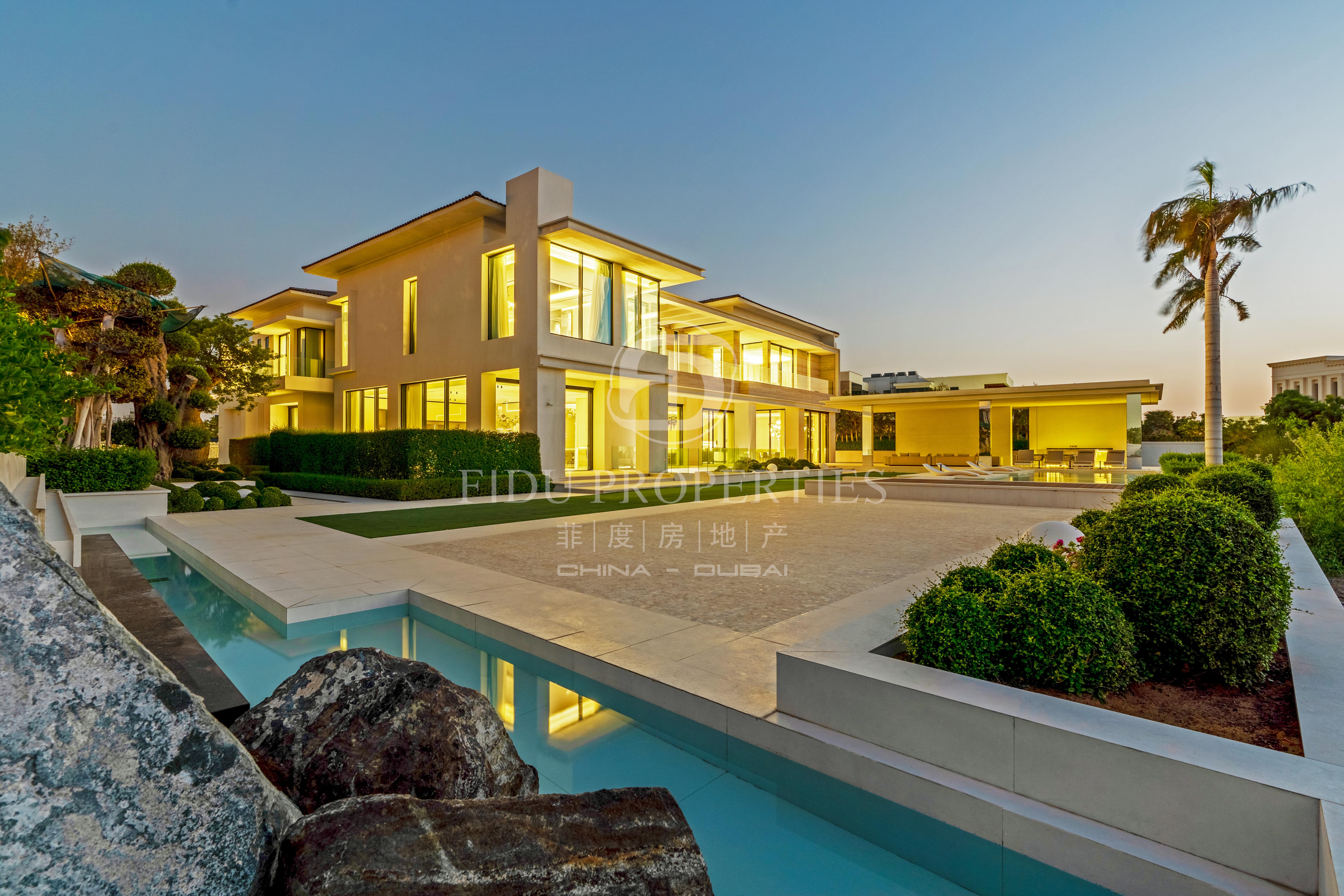 Custom Built 7 Bedrooms Mansion On The Golf Course