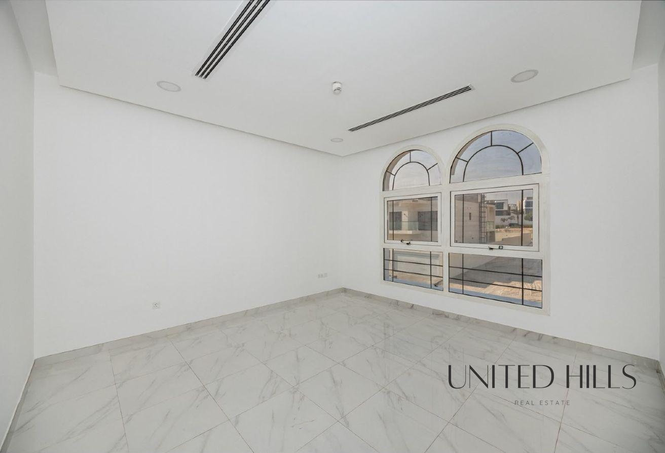 Spacious 5BR Villa | Al Furjan | Private Pool & Garden photo 16