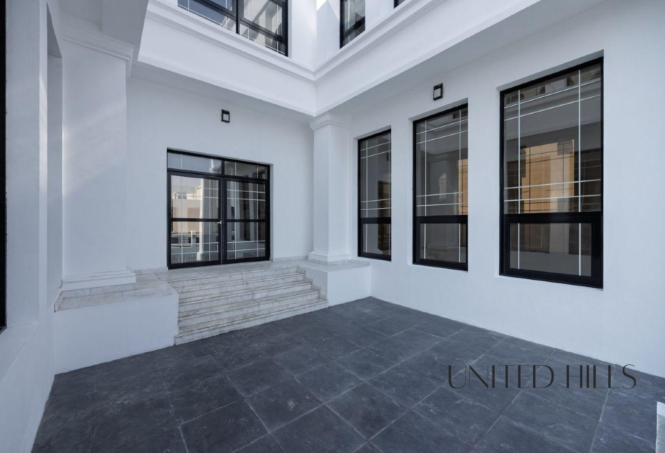 Spacious 5BR Villa | Al Furjan | Private Pool & Garden photo 6