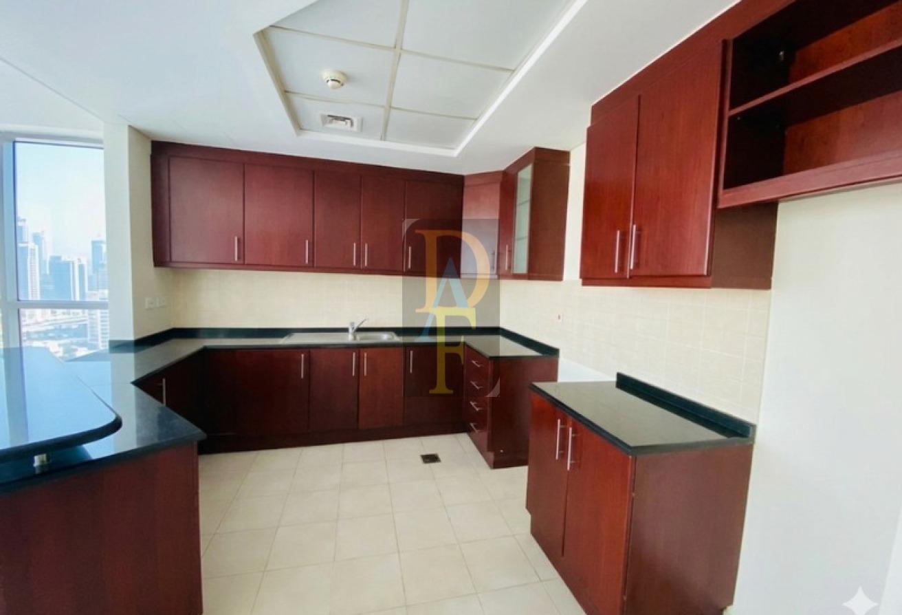 VACANT 1B/R NEAR THE GARDEN METRO STATION WITH ONE PARKING photo 7