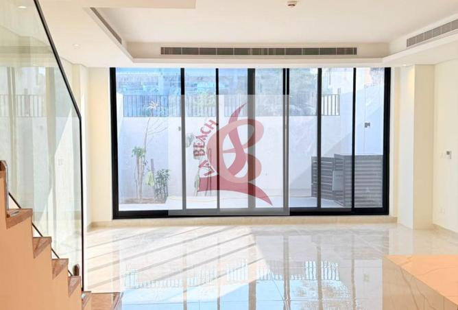 144601194 - Property Image 2