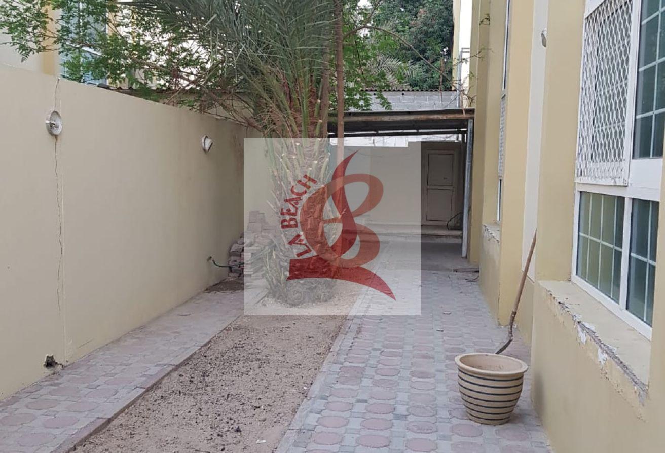 Friendly Negotiable deal I Prime location I for families photo 15