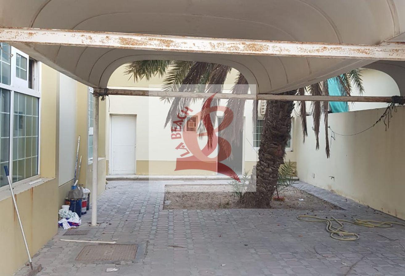Friendly Negotiable deal I Prime location I for families photo 17