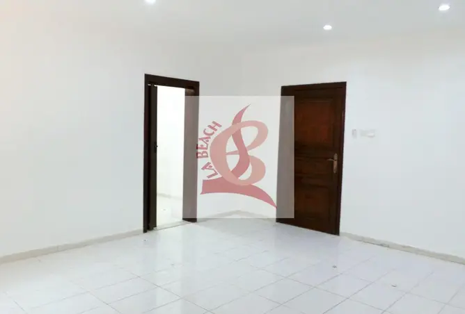 144599357 - Property Image 3