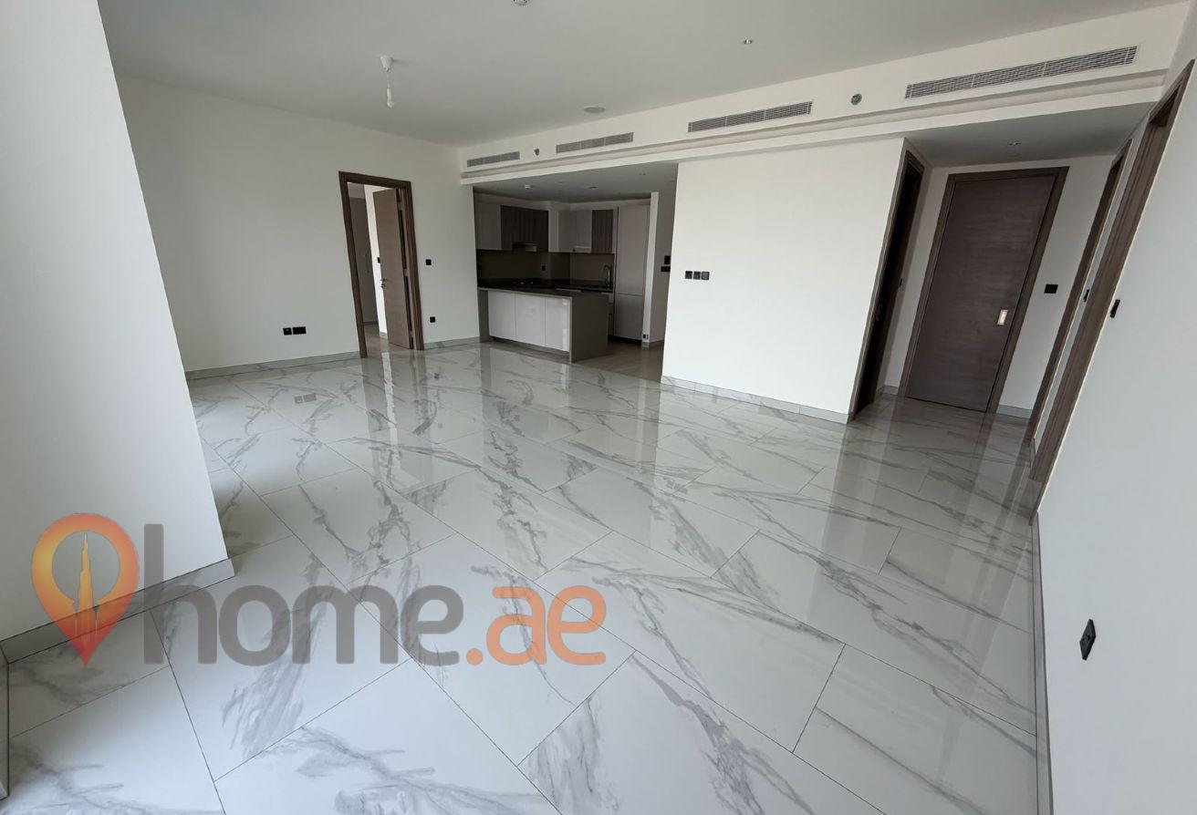 Spacious 4BR | Brand New | Biggest Layout photo 2