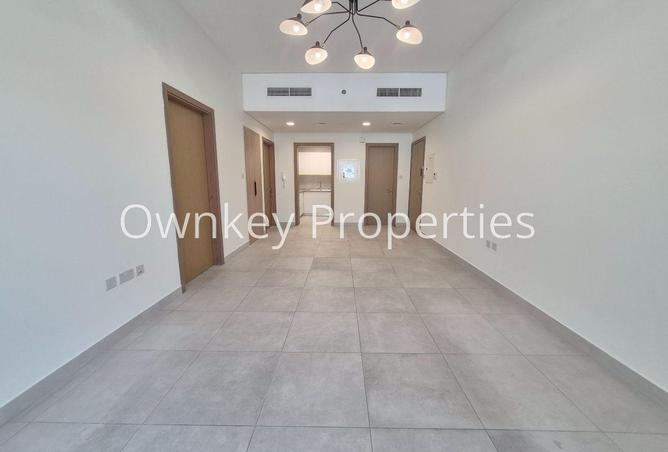 1Month Free|Spacious 2BR+Balcony|Prime Location photo 3