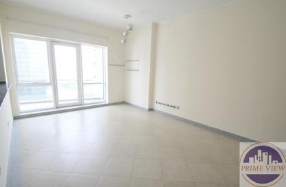 Apartment - 2 - 2 for rent in Madison Residency - Barsha Heights (Tecom) - Dubai