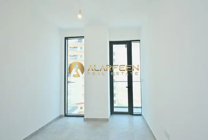 160080125 - Property Image 2