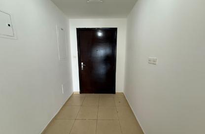 Apartment - 3 - 4 for sale in Beach Tower 1 - Al Khan Lagoon - Al Khan - Sharjah