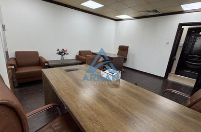 Office Space - Studio - 2 for rent in Al Ashram Building - Al Garhoud - Dubai