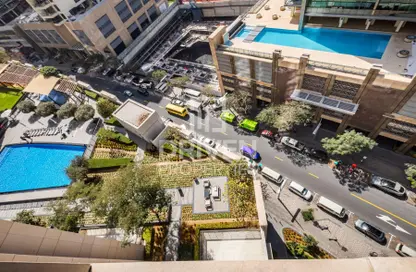 Apartment - 1 Bedroom - 1 Bathroom for rent in Boulevard Crescent Tower 1 - BLVD Crescent - Downtown Dubai - Dubai