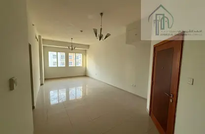 شقة - 3 غرف نوم - 4 حمامات للايجار في منطقة مركز الأعمال - المدينة العالمية - دبي