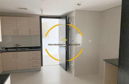 Apartment - 3 Bedrooms - 4 Bathrooms for rent in Ocean Terrace - Marina Square - Al Reem Island - Abu Dhabi