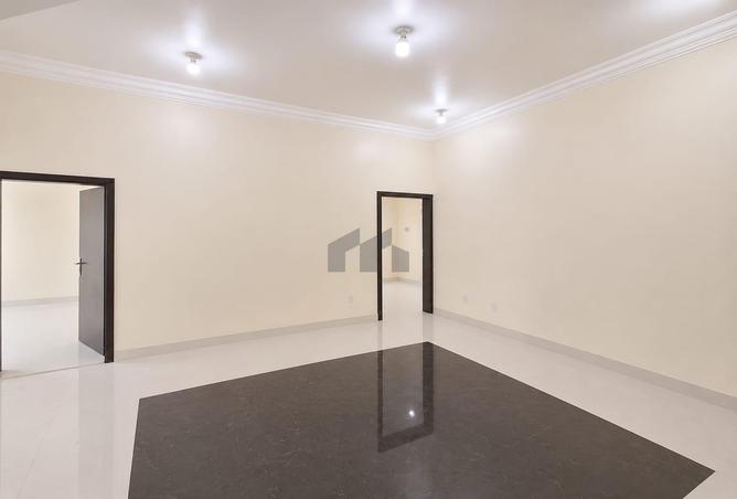136537890 - Property Image 3