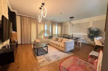 Apartment - 1 Bedroom - 1 Bathroom for sale in Mazaya 9 - Queue Point - Liwan - Dubai Land - Dubai