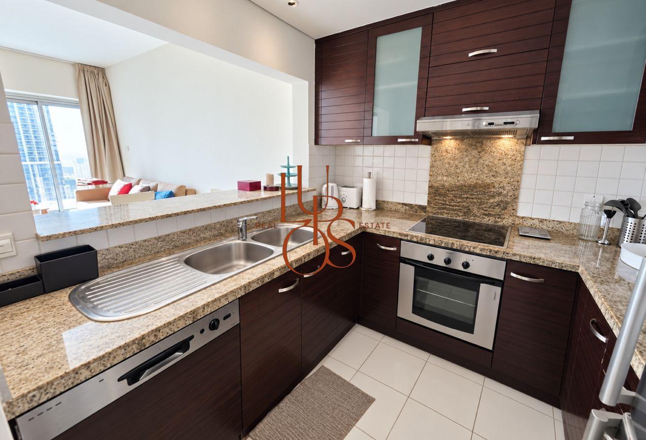High Floor | Unfurnished | Prime Marina Lifestyle photo 12