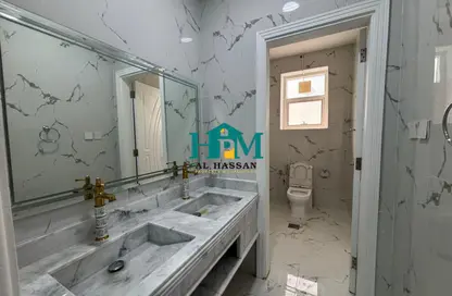 Apartment - 1 Bedroom - 1 Bathroom for rent in Madinat Al Riyad - Abu Dhabi