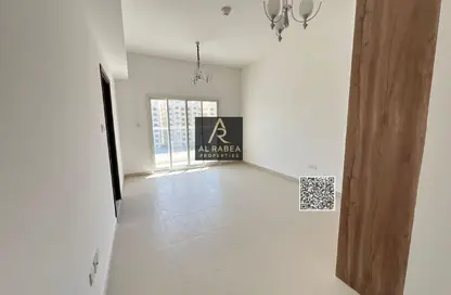 Apartment - 1 Bathroom for rent in Al Amira Village - Al Yasmeen - Ajman