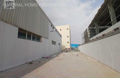 Factory - Studio - 7+ Bathrooms for sale in Umm Al Thuoob - Umm Al Quwain