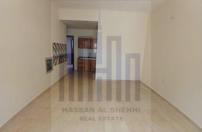 Apartment - Studio - 1 Bathroom for rent in Fire Station Road - Muwaileh - Sharjah Apartment - Studio - 1 Bathroom for rent in Fire Station Road - Muwaileh - Sharjah