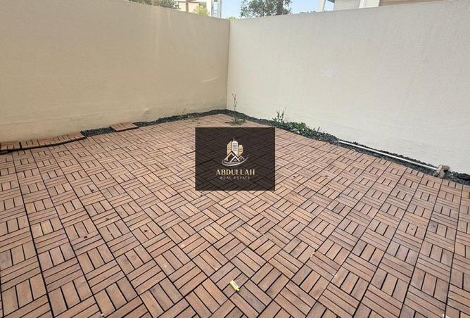 83244096 - Property Image 2