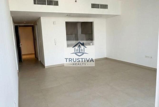 67917230 - Property Main Image