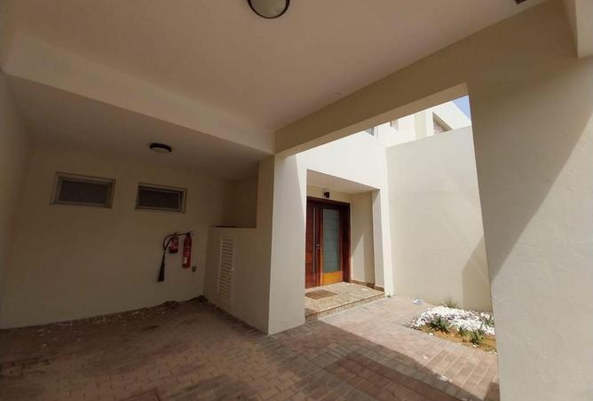 83233629 - صورة العقار 2