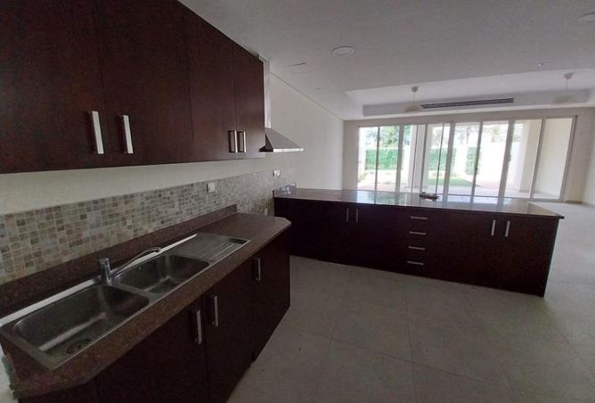 83233629 - صورة العقار 3