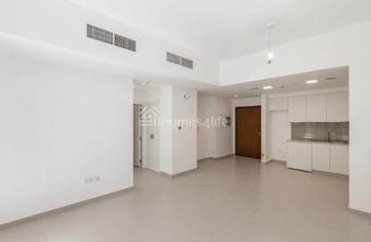 Apartment - 3 Bedrooms - 2 Bathrooms for rent in Zahra Breeze Apartments 4B - Zahra Breeze Apartments 4 - Zahra Breeze Apartments - Town Square - Dubai