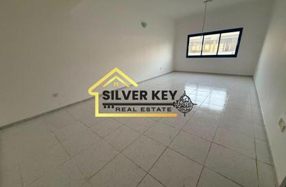 Apartment - 2 Bedrooms - 2 Bathrooms for rent in Al Majaz 1 - Al Majaz - Sharjah Apartment - 2 Bedrooms - 2 Bathrooms for rent in Al Majaz 1 - Al Majaz - Sharjah