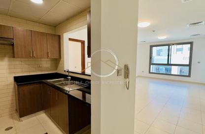 Apartment - 2 Bedrooms - 3 Bathrooms for rent in Bayt Al Muraqqabat 01 - Al Muraqqabat - Deira - Dubai Apartment - 2 Bedrooms - 3 Bathrooms for rent in Bayt Al Muraqqabat 01 - Al Muraqqabat - Deira - Dubai