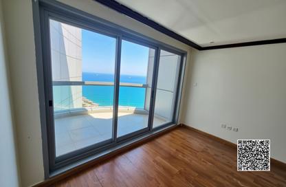 Apartment - 2 - 4 for sale in Corniche Tower - Ajman Corniche Road - Ajman Apartment - 2 - 4 for sale in Corniche Tower - Ajman Corniche Road - Ajman