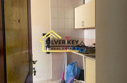 Apartment - Studio - 1 Bathroom for rent in Al Naba'ah 8 Building - Al Naba'ah - Al Sharq - Sharjah