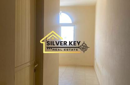 Apartment - Studio - 1 Bathroom for rent in Al Naba'ah 8 Building - Al Naba'ah - Al Sharq - Sharjah